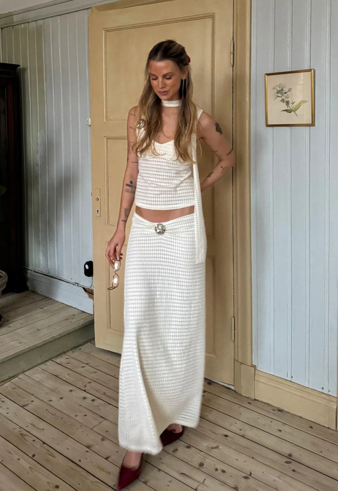 IN YOUR DREAMS SKIRT - BEIGE