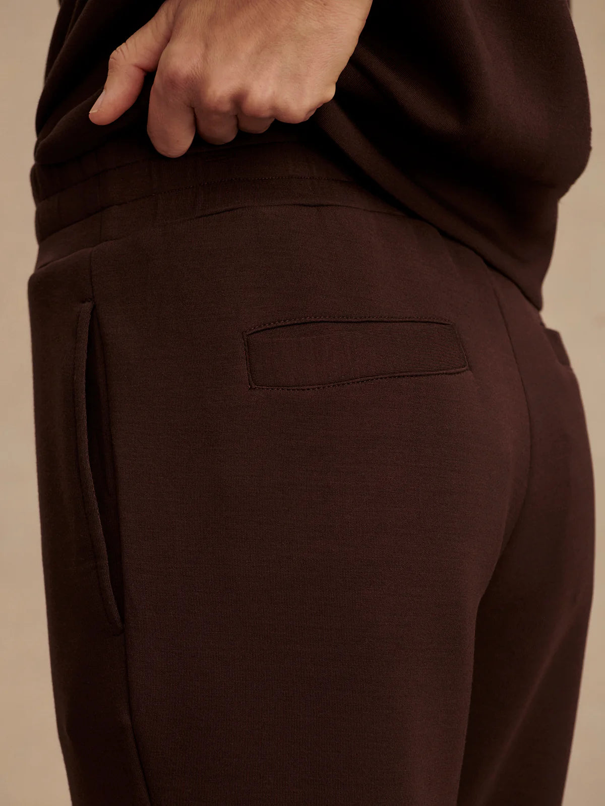 The Slim Pant 25" in Coffee Bean