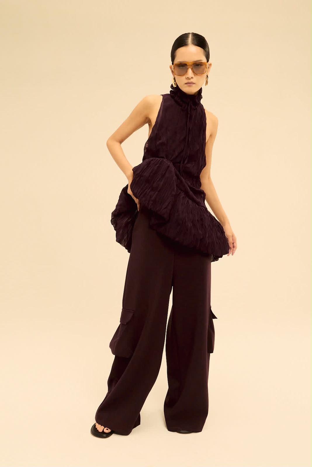 LONDON RUFFLE BLOUSE - BURGUNDY