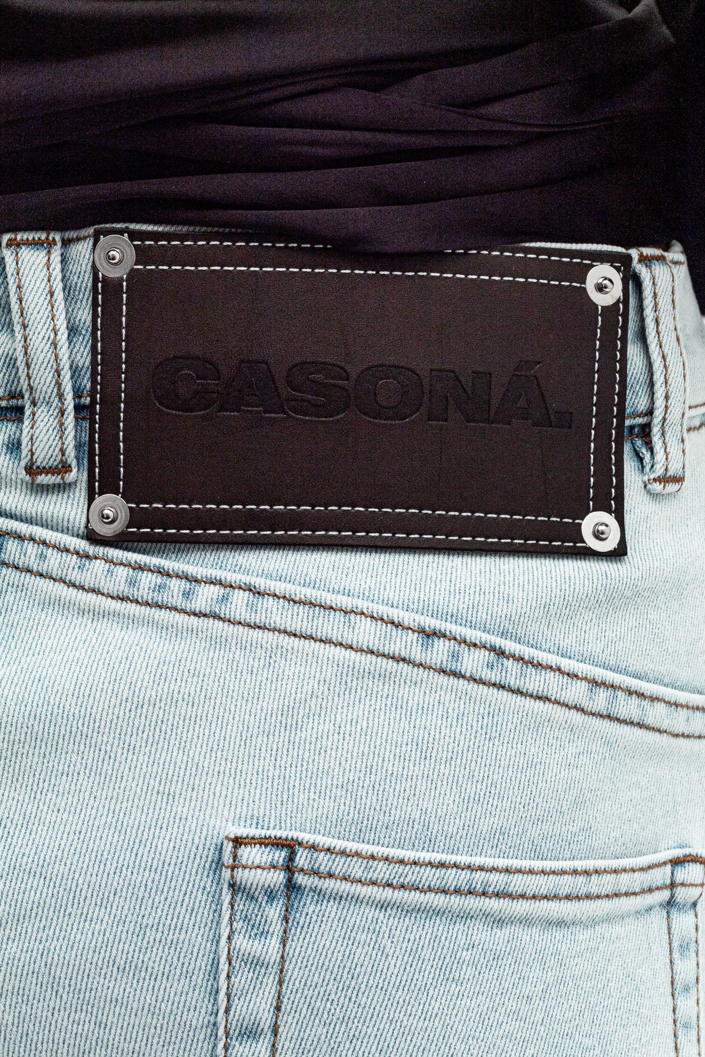 EL RESUELVE JEANS: LA CATIRA