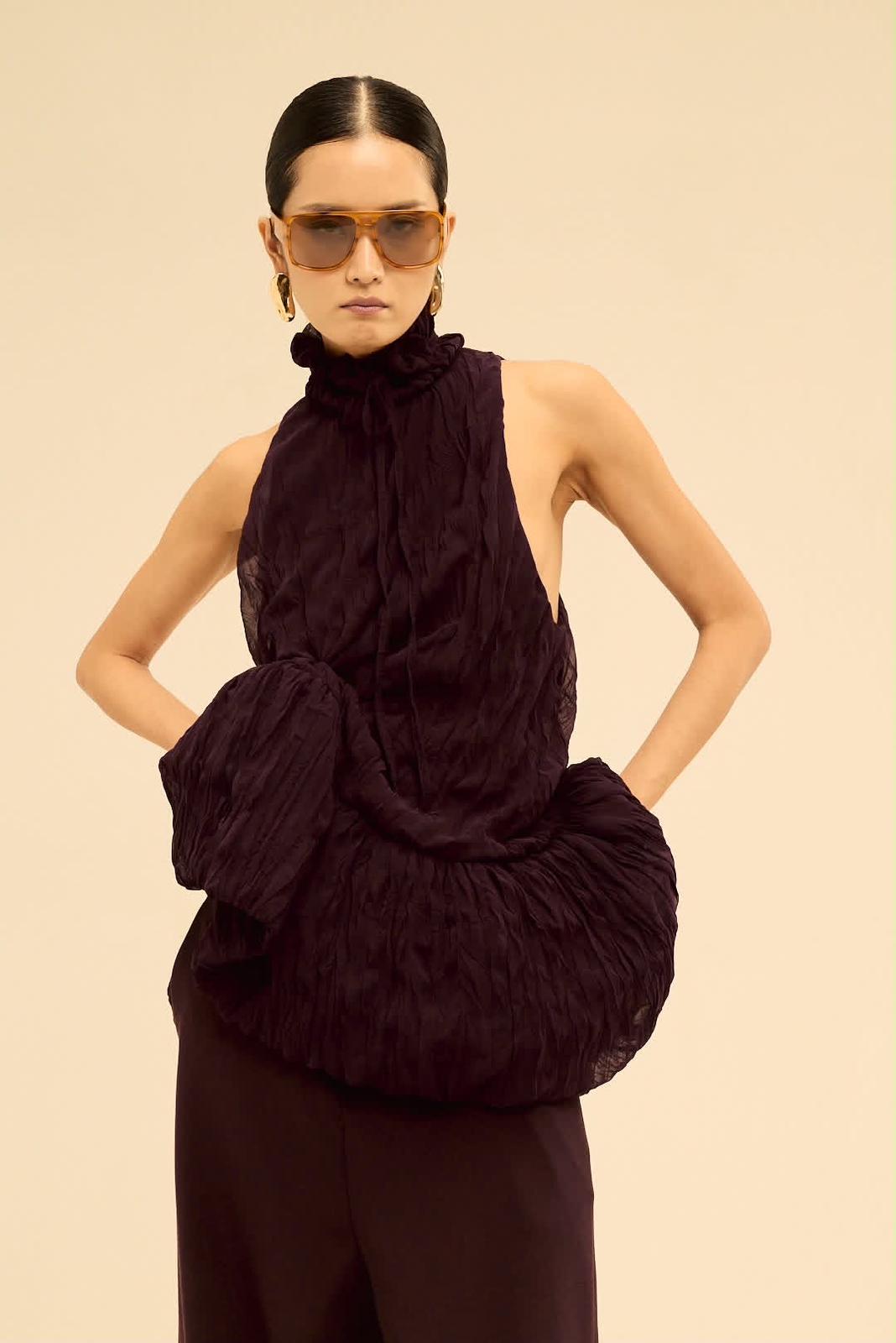 LONDON RUFFLE BLOUSE - BURGUNDY