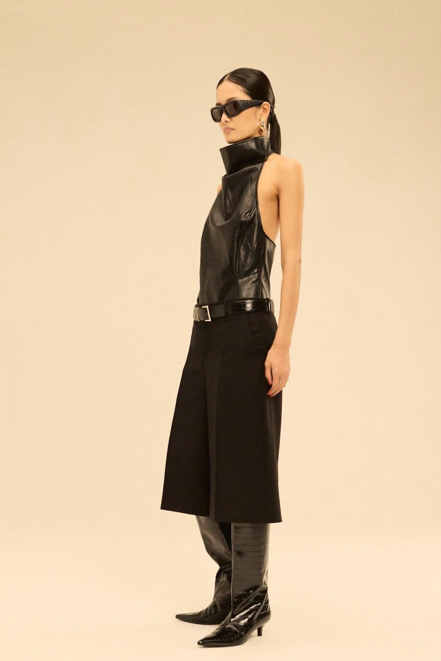 NOIR TOP - BLACK