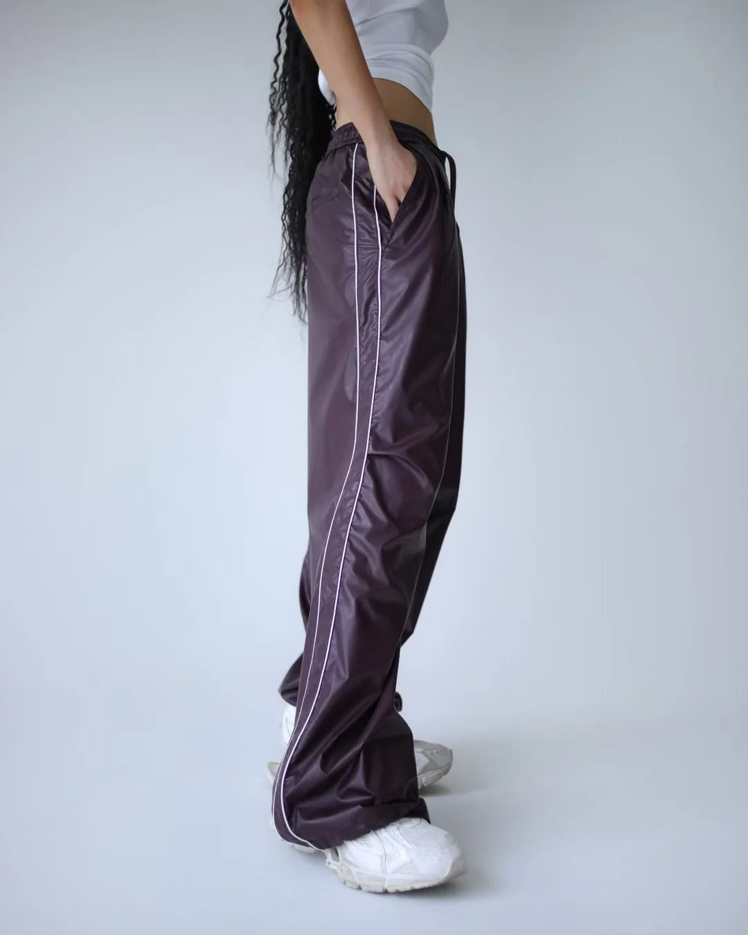 VIOLET JOGGER