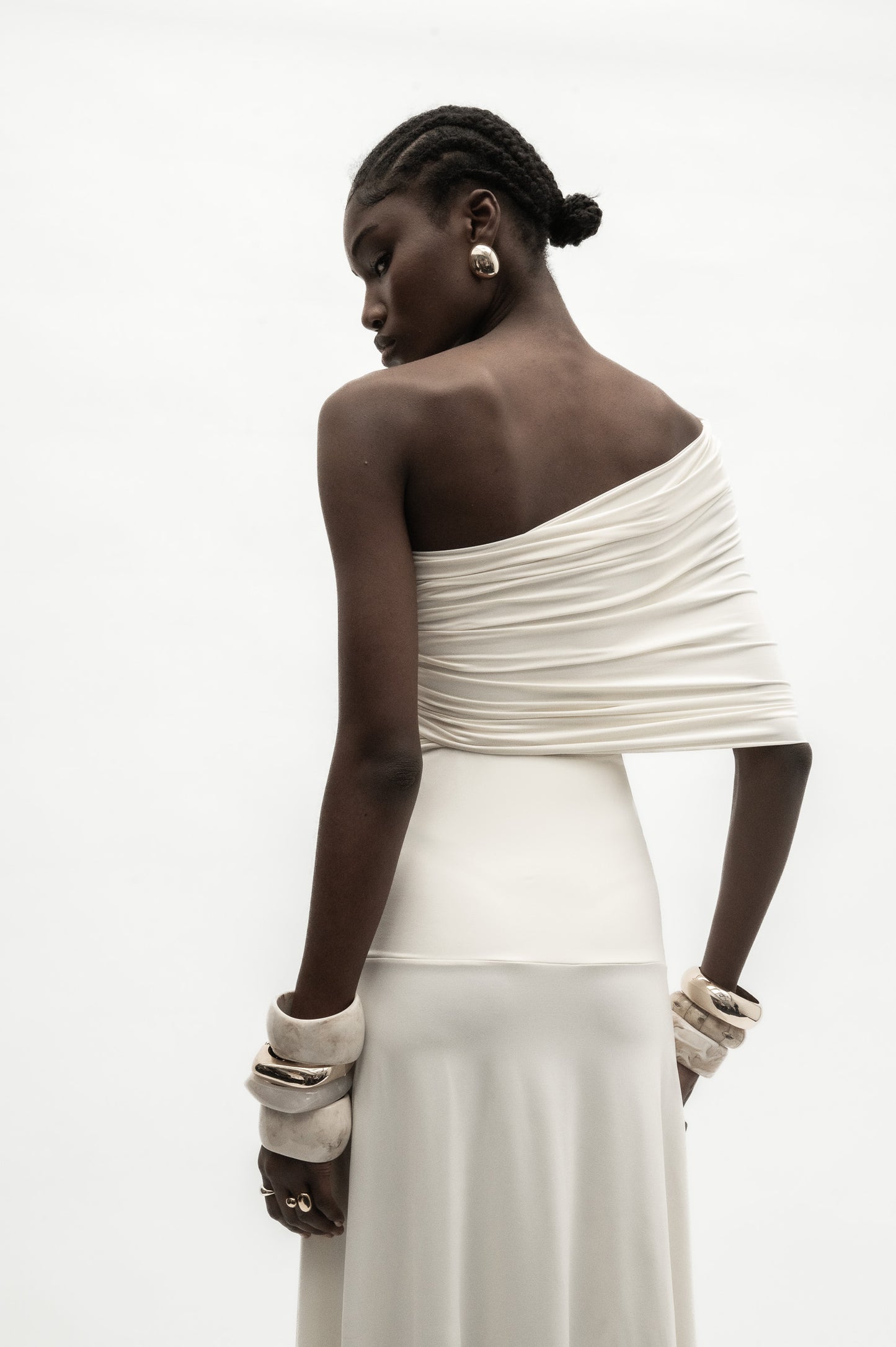 LA CHIQUI DRESS - OFF- WHITE