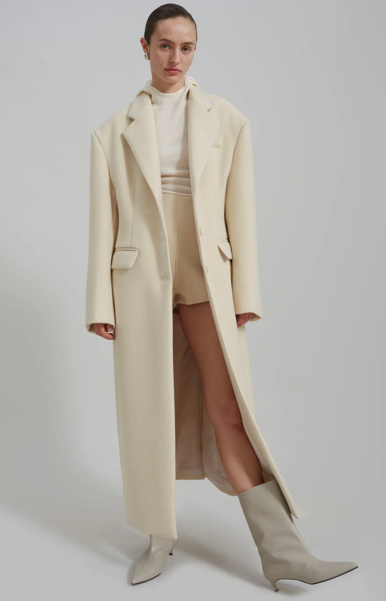 DEMI COAT IN CREAM