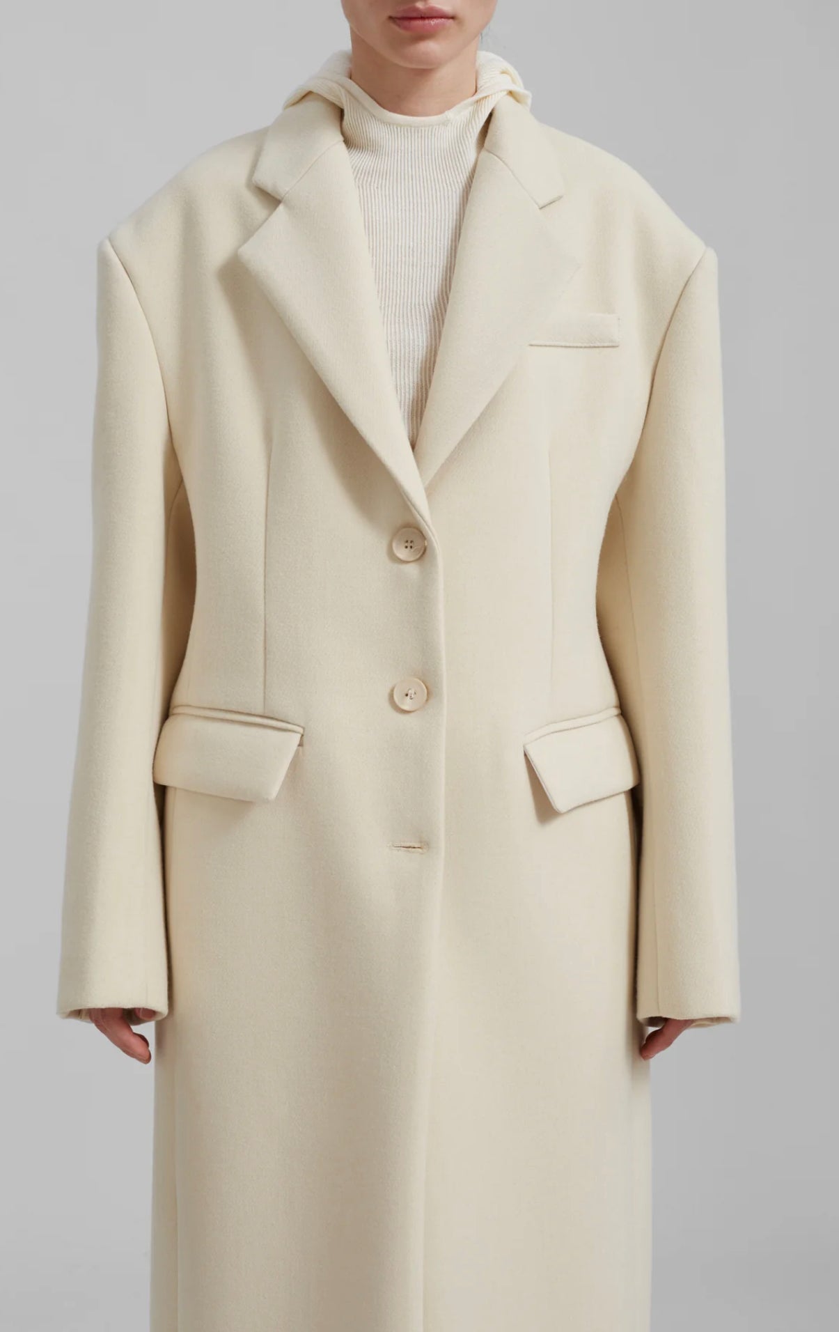 DEMI COAT IN CREAM